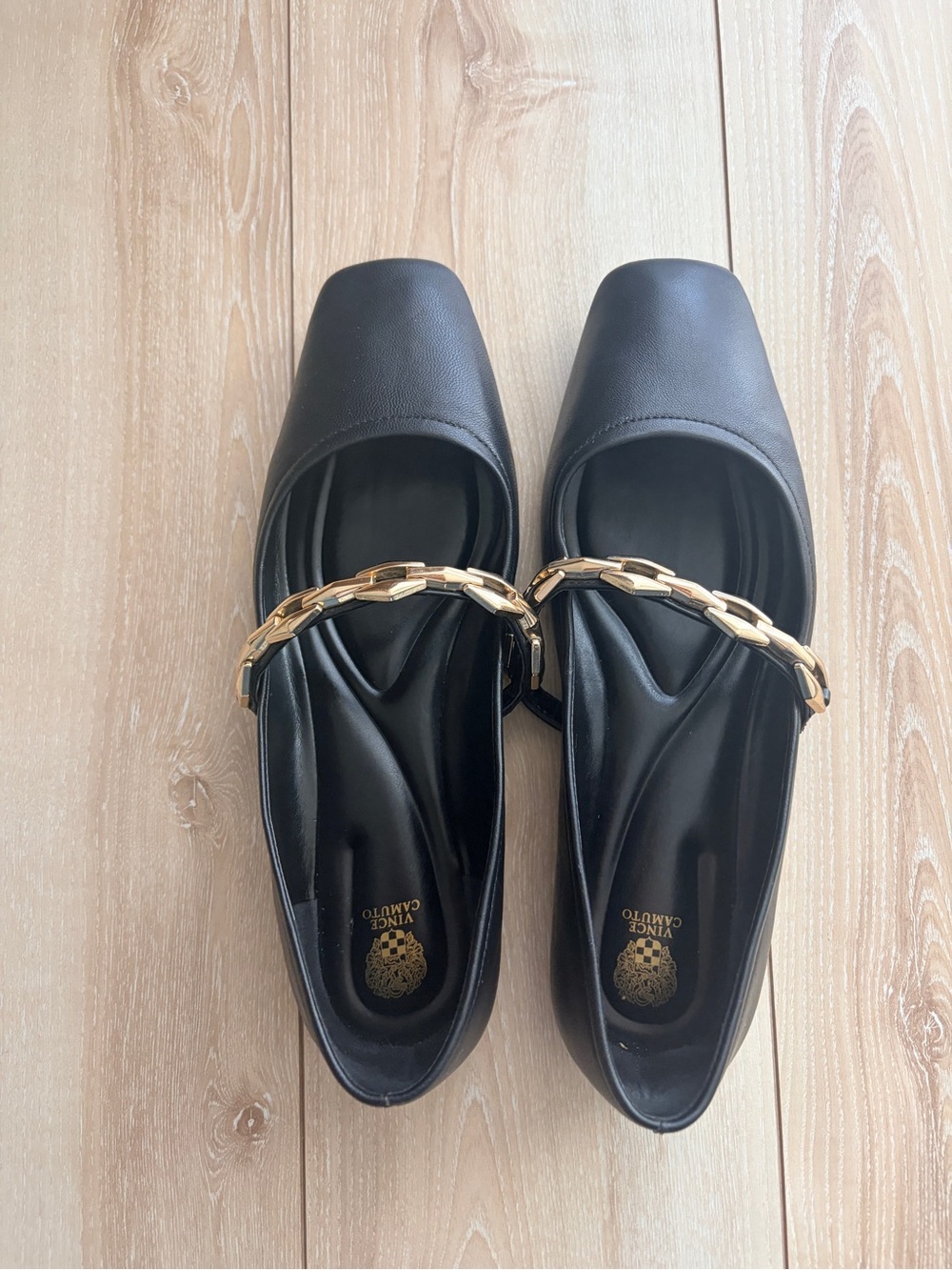 Vince Camuto Black Flats Ballerina with Gold Chain